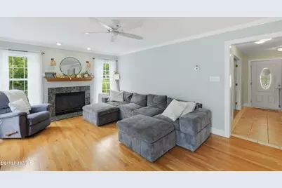 130 Oliver Ave, Pittsfield, MA 01201 - Photo 12