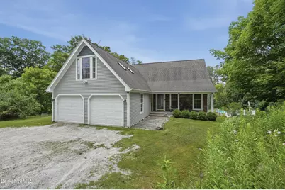 130 Oliver Ave, Pittsfield, MA 01201 - Photo 1