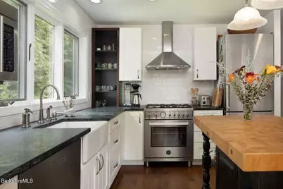 1289 Canaan Southfield Rd, New Marlboro, MA 01259 - Photo 8