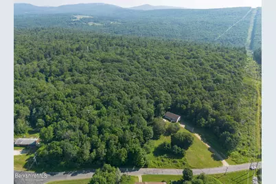 9 S County Rd, Florida, MA 01247 - Photo 16