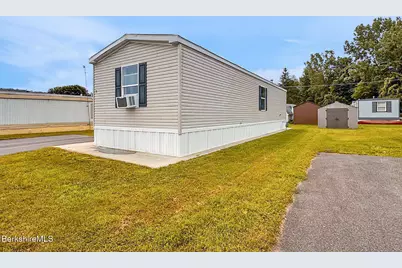 7 Third Ave, Cheshire, MA 01225 - Photo 2