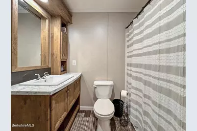 7 Third Ave, Cheshire, MA 01225 - Photo 8