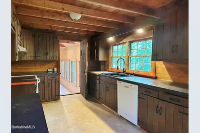 220 Antelope Dr, Lee, MA 01238 - Photo 12