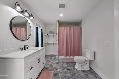 55 Revilla Ter, Pittsfield, MA 01201 - Photo 20