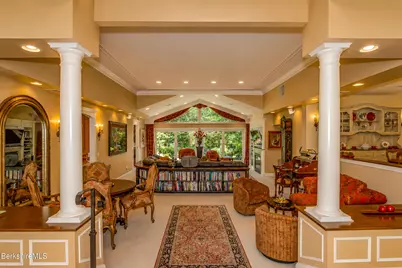 14 Fairway Dr, Lenox, MA 01240 - Photo 4