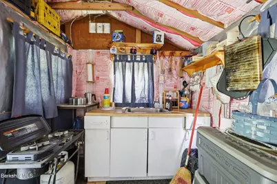 3.3 Gibbs Rd, Blandford, MA 01008 - Photo 14