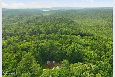 3.3 Gibbs Rd, Blandford, MA 01008 - Photo 32