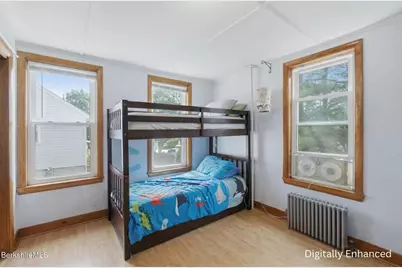 11 Burnham St, North Adams, MA 01247 - Photo 28