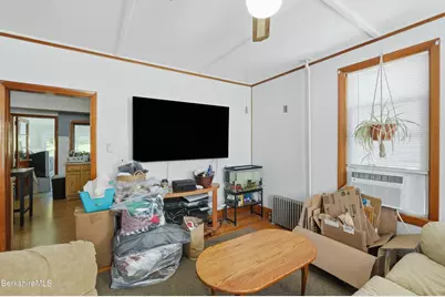 11 Burnham St, North Adams, MA 01247 - Photo 26