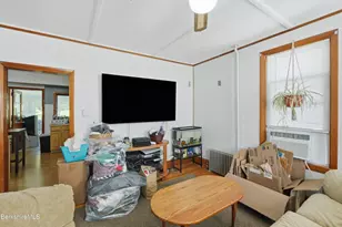 11 Burnham St, North Adams, MA 01247 - Photo 26
