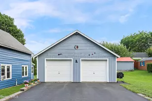 4 Water St, Adams, MA 01220 - Photo 40
