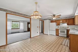 90 Brickyard Ct, North Adams, MA 01247 - Photo 8