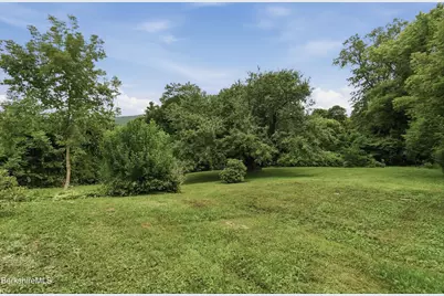 90 Brickyard Ct, North Adams, MA 01247 - Photo 22
