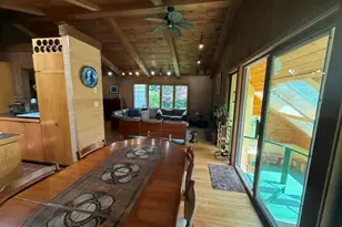 179 Sloan Rd, Williamstown, MA 01267 - Photo 10