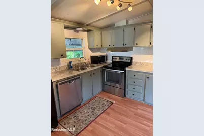 2 Duane, North Adams, MA 01247 - Photo 4
