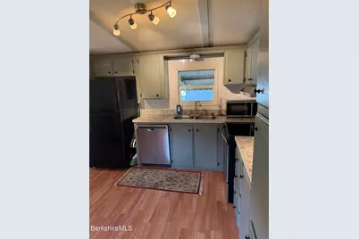 2 Duane, North Adams, MA 01247 - Photo 4