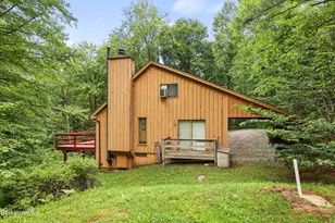 83 Beech Tree Ln, Becket, MA 01223 - Photo 2
