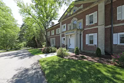 200 Old Stockbridge Rd #VA-6, Stockbridge, MA 01262 - Photo 2