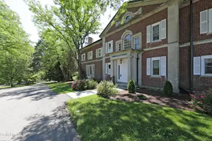 200 Old Stockbridge Rd, Stockbridge, MA 01262 - Photo 2