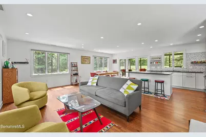 9 Abbey Hill Dr, Great Barrington, MA 01230 - Photo 6