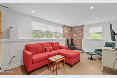 9 Abbey Hill Dr, Great Barrington, MA 01230 - Photo 32