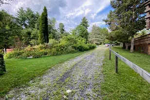 9 Forest Row, Great Barrington, MA 01230 - Photo 22