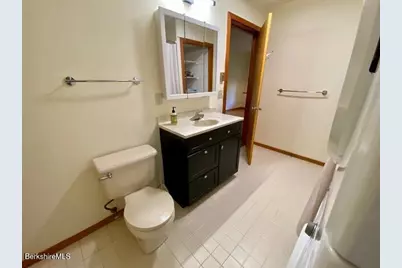 9 Forest Row, Great Barrington, MA 01230 - Photo 10
