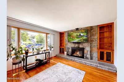 106 Gamwell Ave, Pittsfield, MA 01201 - Photo 8