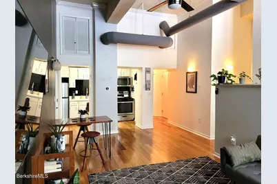 81 Dartmouth St #Unit 208, Pittsfield, MA 01201 - Photo 6