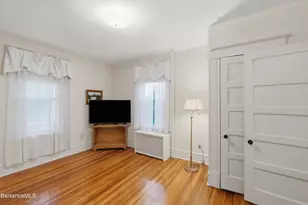1228 East St, Pittsfield, MA 01201 - Photo 8