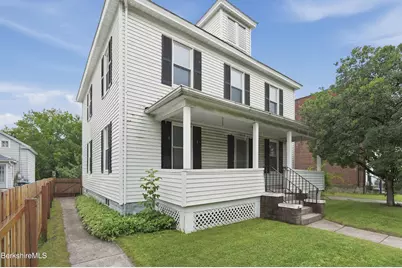 1228 East St, Pittsfield, MA 01201 - Photo 2
