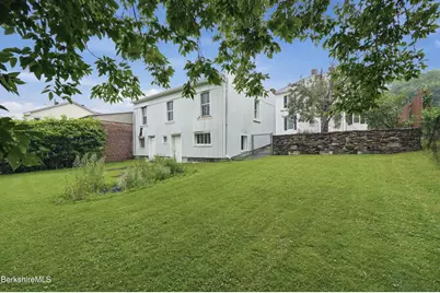 1228 East St, Pittsfield, MA 01201 - Photo 32