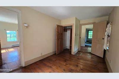 184 White Mills Rd, Chatham, NY 12037 - Photo 14