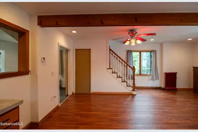 61 Sheffield St, Pittsfield, MA 01201 - Photo 10