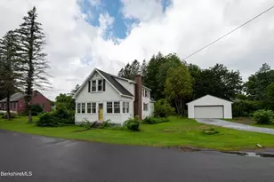 61 Sheffield St, Pittsfield, MA 01201 - Photo 4