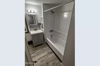 98 Lincoln St, Pittsfield, MA 01201 - Photo 14