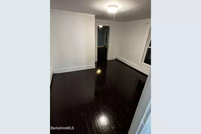 98 Lincoln St, Pittsfield, MA 01201 - Photo 10