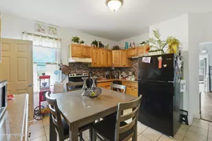 158-160 Linden St, Pittsfield, MA 01201 - Photo 8