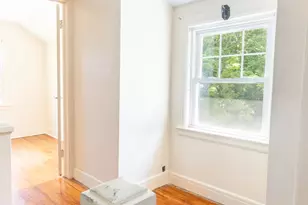 85 Somerset Ave, Pittsfield, MA 01201 - Photo 10