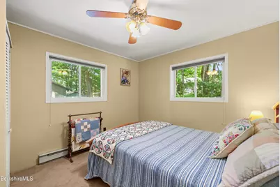 46 Linden Ln, Hinsdale, MA 01235 - Photo 28