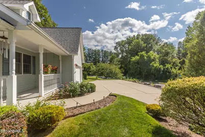 6 Kara Dr, Pittsfield, MA 01201 - Photo 12