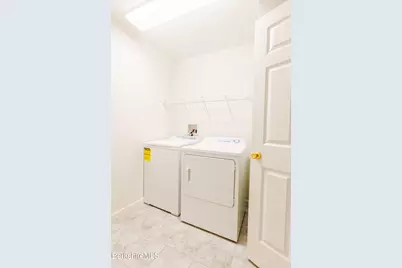 6 Kara Dr, Pittsfield, MA 01201 - Photo 26