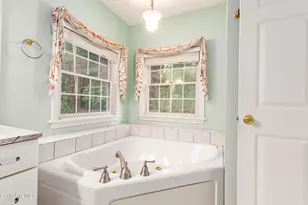 6 Kara Dr, Pittsfield, MA 01201 - Photo 24