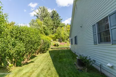 6 Kara Dr, Pittsfield, MA 01201 - Photo 46