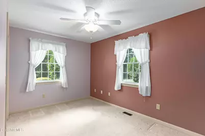 6 Kara Dr, Pittsfield, MA 01201 - Photo 28