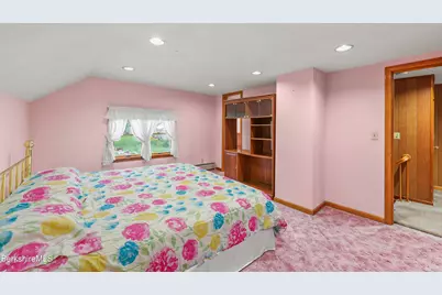 16 North St, North Adams, MA 01247 - Photo 28