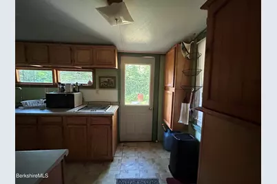 26 Bear Hill Rd, Hinsdale, MA 01235 - Photo 20