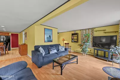 2519 Hancock Rd, Hancock, MA 01237 - Photo 12
