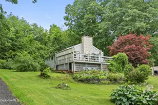 2519 Hancock Rd, Hancock, MA 01237 - Photo 2