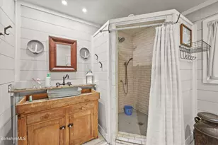 451 Williamstown Rd, Lanesborough, MA 01237 - Photo 28